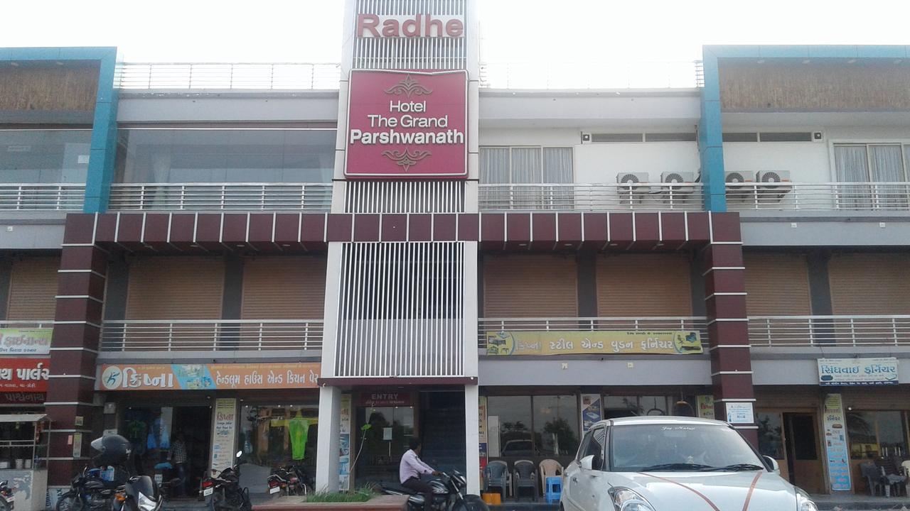 Hotel The Grand Parshwanath Sankeshvar Exterior foto
