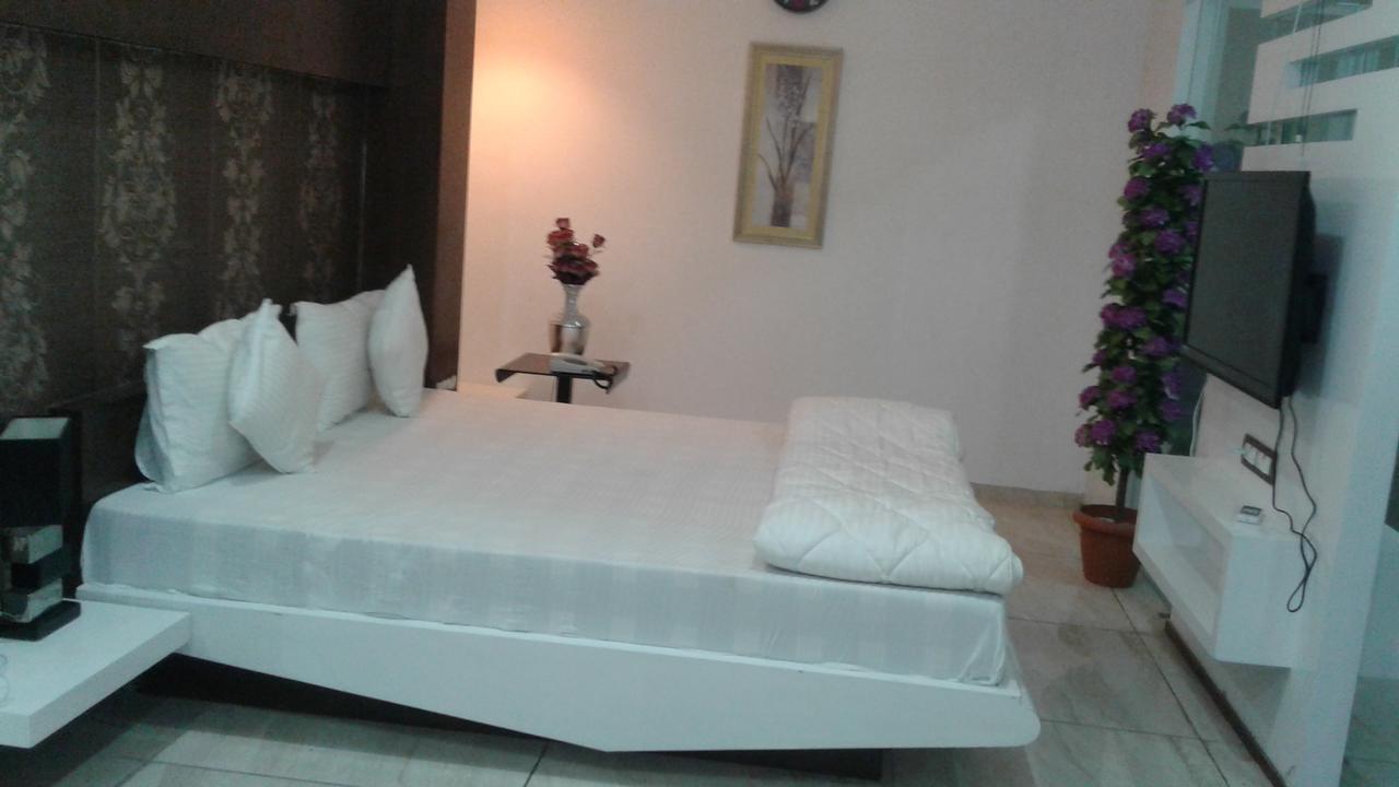 Hotel The Grand Parshwanath Sankeshvar Exterior foto
